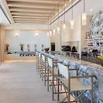 Bab Al Nojoum Hudayriyat Villas