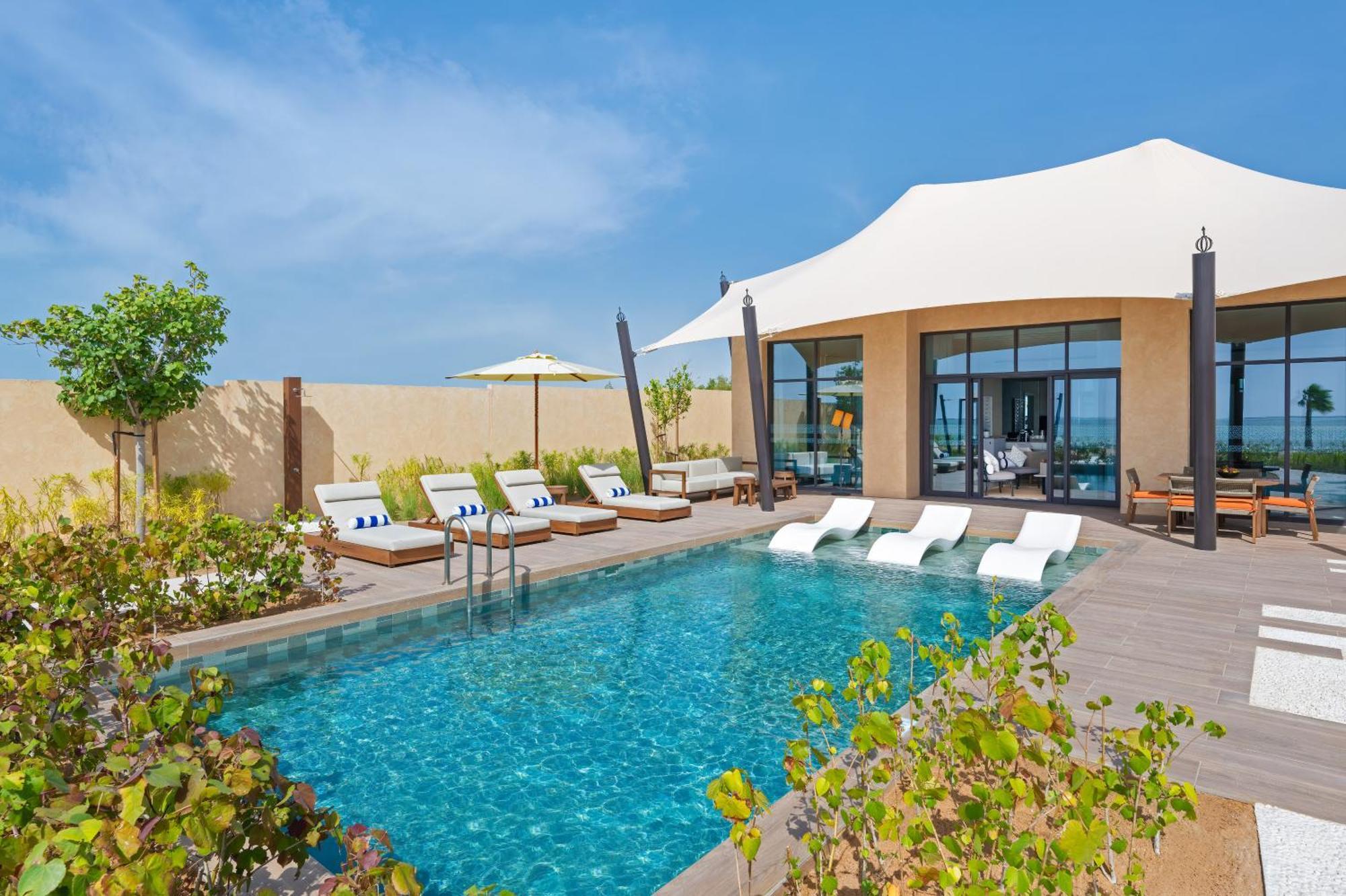 Bab Al Nojoum Hudayriyat Resort *